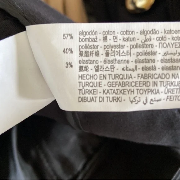 Zara High Rise Shorts Flowy With Button Black Size M - Picture 8 of 9